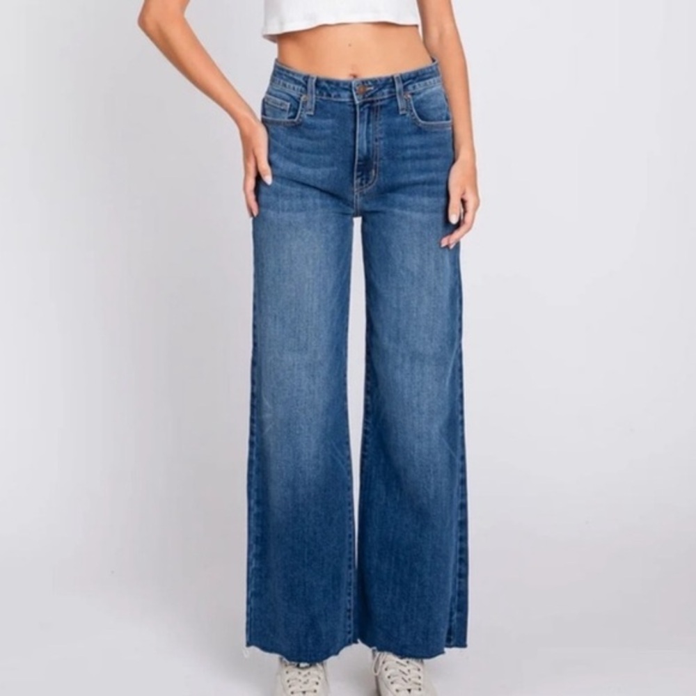 L.T.J genoa wide leg raw hem jeans